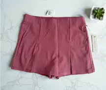 IRIS Mauve Pink Mini Skort Size Medium NEW NWT