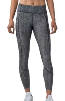 Lululemon Tight Stuff Tight II 25" in Salt Alpine White Black