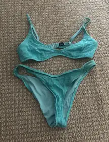 Triangl Bikini Set 