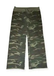 Rare: Y2K Lucky Brand ✌︎︎ Embroidered Peace Sweatpants ✌︎︎Army Camo Print ✌︎︎ L