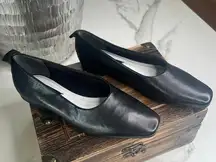 Franco Sarto  Vano Ballet Flats in Black Leather