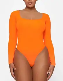 SKIMS Essential Bodysuit Orange Highlighter S/M NWT