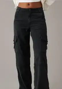 American Eagle Black Cargo Pants 