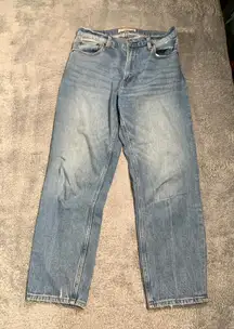 Abercrombie & fitch mom high rise Blue Denim Jeans 26/2S