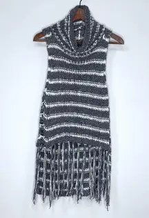 FREE PEOPLE Folksong Fringe Knit Vest Tunic Sweater Charcoal/Ivory Size Small