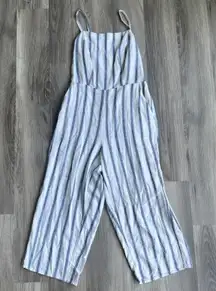 Old Navy Linen Blend Jumpsuit Cropped Romper‎ Blue Striped Sleeveless Smocked M