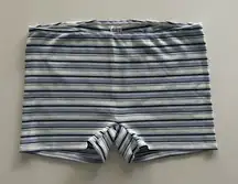 Set Active Striped Sailor Short NWT