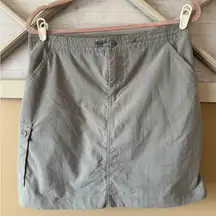 PATAGONIA‎ Women's Size 8 Skort Skirt Mini Nylon Outdoors Gray Pockets