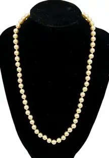 Vintage Tommy Hilfiger Pearl Necklace Flag Charm