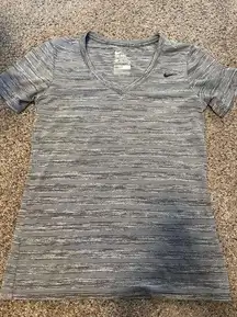 Small Nike dry fit shirt