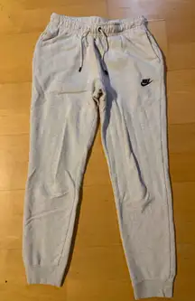 Nike sweats 