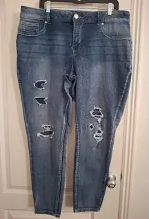 Maurices Sz 20W R Distressed Blue Jeans for Women
