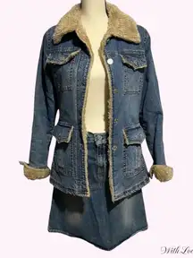 Y2k 2000s vintage heavy denim coat with faux fur lapel and wrist details!