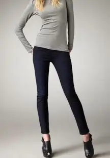 J Brand  Maria Skinny Jeans In Dynamite