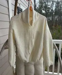 NWT Max Studio buttery soft crowl neck pullover