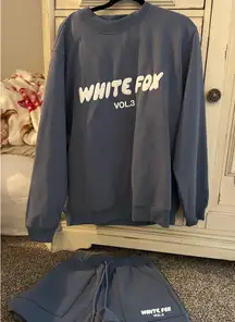 White Fox boutique set 