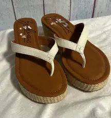 NWOT Zodiac Rio Espadrille Wedge Sandal