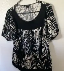 FINAL MARKDOWN Ladies august silk top large