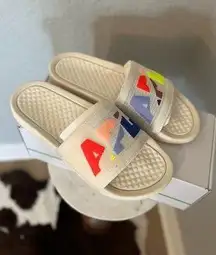 APL‎ Women's Big Logo TechLoom Slide Sandals, Vegan, Neon White Sz 9NWT