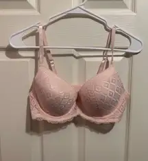 pink lace bra