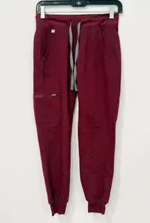 Figs Zamora Jogger Scrub Pants in Burgundy XXS/P