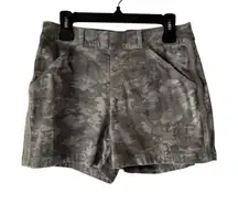 Spanx Gray Camo Mid Rise Utility Shorts‎ Size M Built-in Shaping Stretch