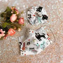 Kitty/cat Lovers face mask with matching scrunchies
