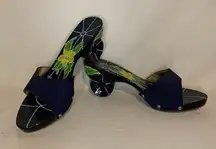 Navy Blue Wooden slip-on Clogs with round heels size 39