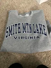 Gildan Smith Mountain Lake Virginia Crewneck Sweatshirt