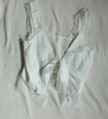 Chic White Lace Women's Chemise