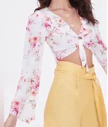 Forever 21 NWT  Self Tie Crop Floral Top Sz M