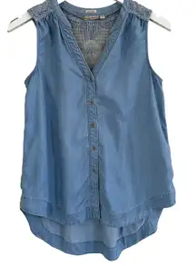 Holding Horses Chambray Tunic Top Womens Size 2 Small Sleeveless‎ Crochet Back