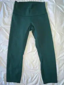 Lululemon Athletica Women’s Emerald Green Capri Style Hi-Rise Leggings SIZE 10