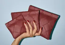 Burgundy Woven Pouch Set