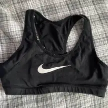 sports bra