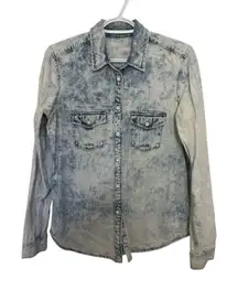 Gap Denim Button Up Shacket  Size Small Boho Western Casual Light Wash
