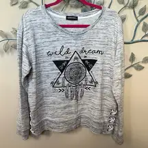 Inspired Hearts sweatshirt “Wild Dream” dreamcather missing size tag