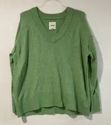 Aerie Soft Green V-Neck Sweater Women’s Size S/P | Cozy Oversized Knit Pullover