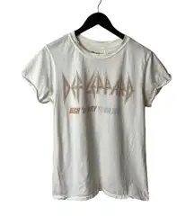 Distressed Def Leppard T Shirt White Medium M Music Band Graphic Tee High N Dry