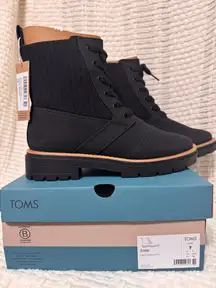TOMS Women's Ionie Lace-Up Lug Sole Combat Boots