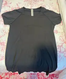 lululemon size 8 full length swiftly