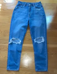 Women’s  Mom Jeans