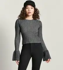 NWT Lantern Sleeve Top