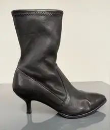 Stuart Weitzman Kitten Heel Boots Black Leather Booties EU 39 Size 9.5