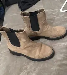 Old Navy Chunky Chelsea Boots