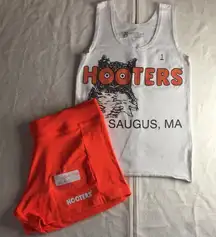 B26 #1 Hooters Girl Worn Uniform Sexy Tank & New Shorts from Saugus MA Size XS