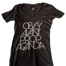 Obey clothing Women’s v neck T-shirt , New with out tags