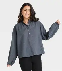 Universal thread blue gray eyelet dot blouse size S