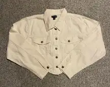 Pretty Little Thing Cropped Denim Jacket