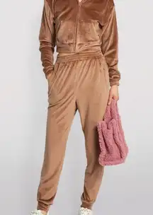 SKIMS Velour Lounge Jogger Set in Sienna Brown